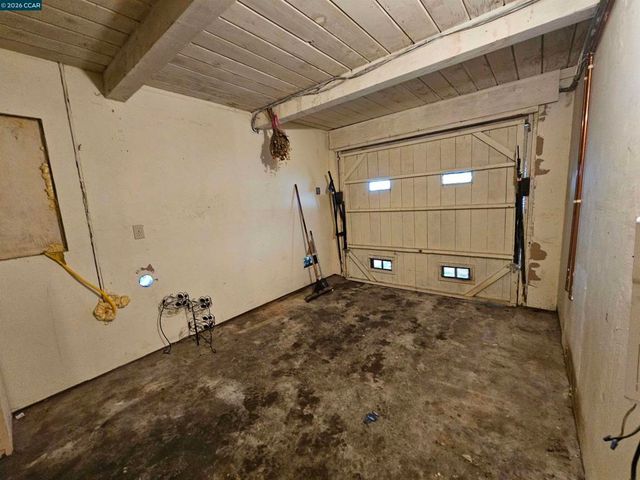 604 604 Harrison Dr, Richmond, CA 94806