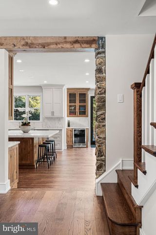 16 NARBROOK PARK, Narberth, PA 19072