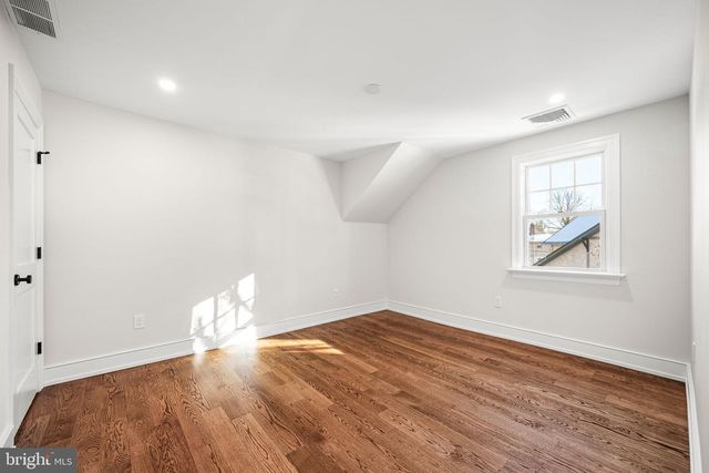 16 NARBROOK PARK, Narberth, PA 19072