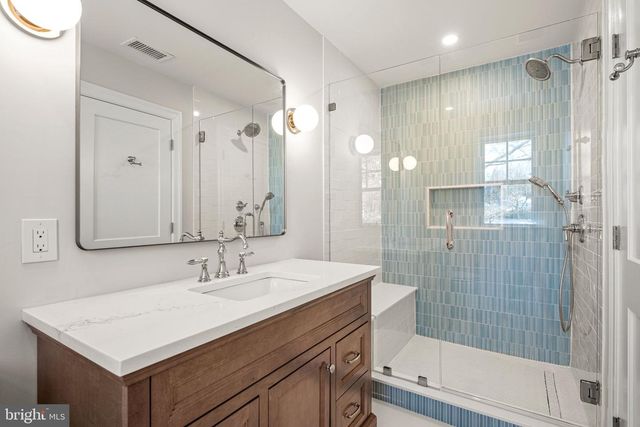 16 NARBROOK PARK, Narberth, PA 19072