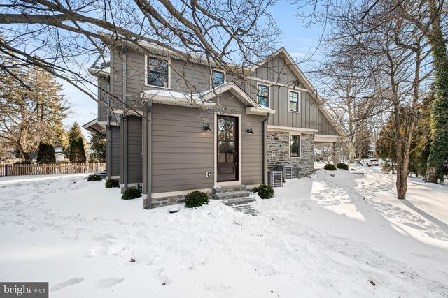 16 NARBROOK PARK, Narberth, PA 19072