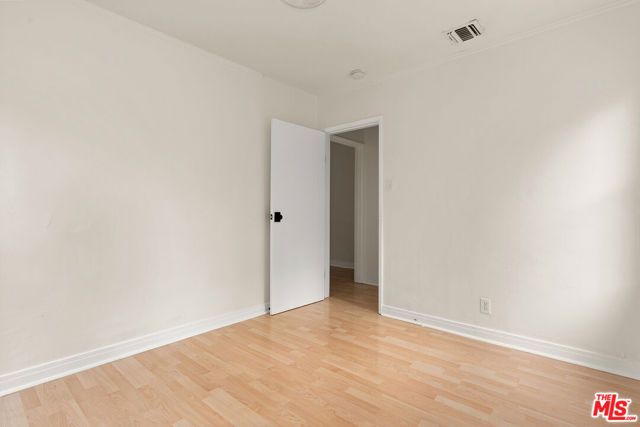 3104 Silver Lake Boulevard, Los Angeles, CA 90039