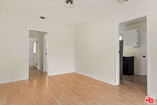 3104 Silver Lake Boulevard, Los Angeles, CA 90039