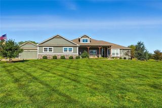 25000 E 101st Street, Lee's Summit, MO 64086