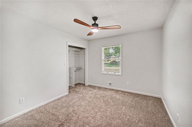 300 N Woodson Drive, Raymore, MO 64083