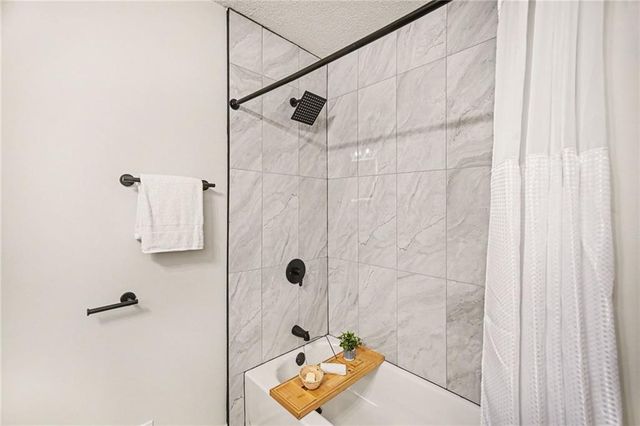 300 N Woodson Drive, Raymore, MO 64083