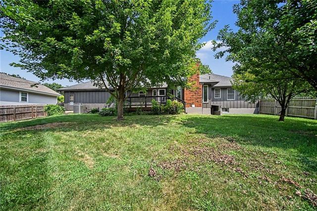 300 N Woodson Drive, Raymore, MO 64083