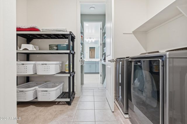 11844 W NADINE Way, Peoria, AZ 85383