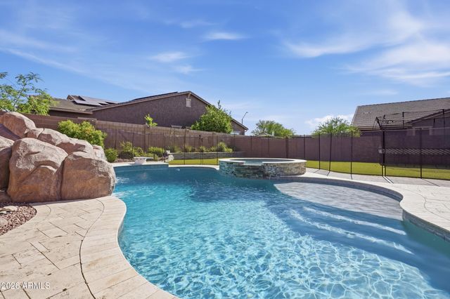 11844 W NADINE Way, Peoria, AZ 85383