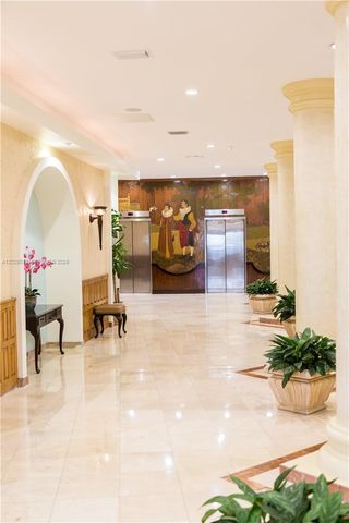 3725 S Ocean Dr 1003, Hollywood, FL 33019