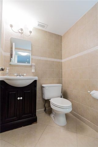 3725 S Ocean Dr 1003, Hollywood, FL 33019