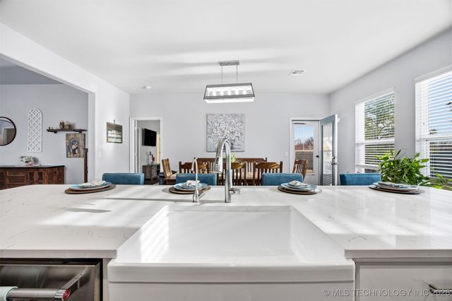 12210 N 130th East Avenue, Collinsville, OK 74021