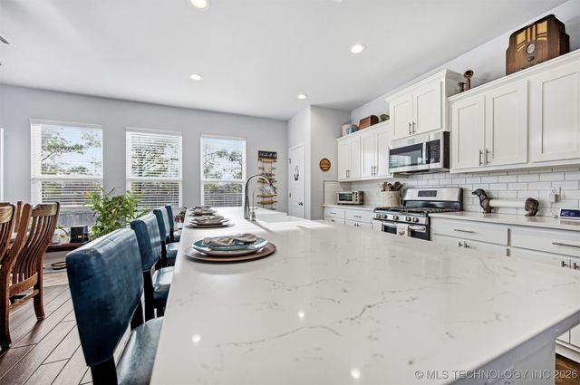 12210 N 130th East Avenue, Collinsville, OK 74021