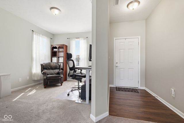 1441 Boots Trail, Greenfield, IN 46140