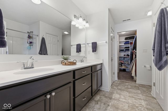 1441 Boots Trail, Greenfield, IN 46140