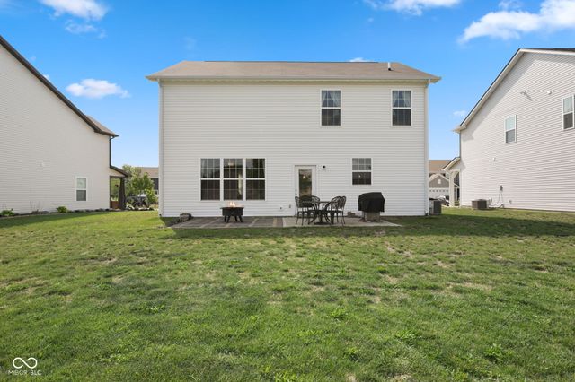1441 Boots Trail, Greenfield, IN 46140