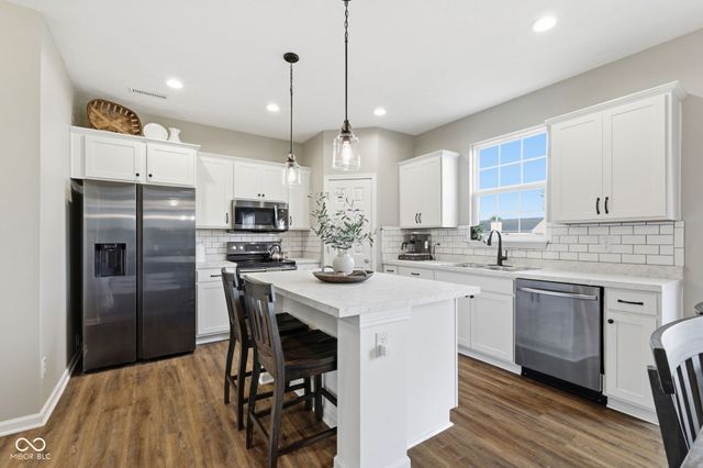 1441 Boots Trail, Greenfield, IN 46140