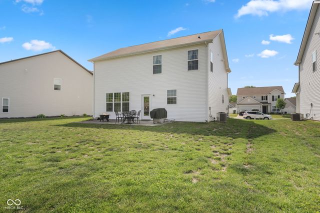 1441 Boots Trail, Greenfield, IN 46140