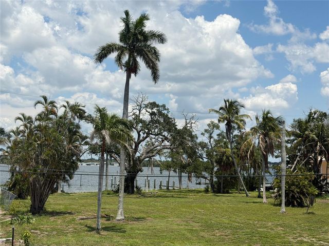 4319 15TH WAY, Palmetto, FL 34221