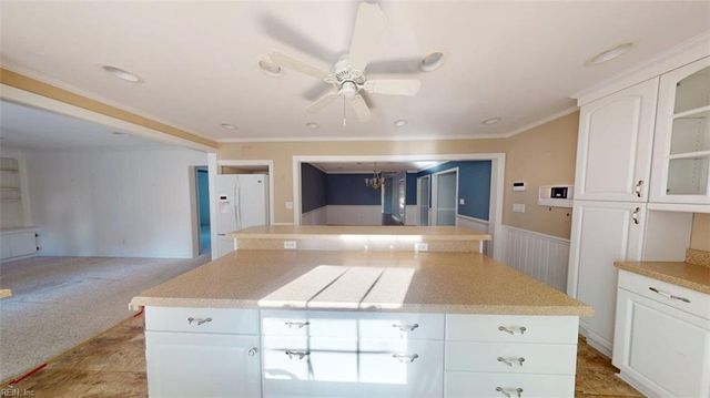 228 Falcon DR, Newport News, VA 23606
