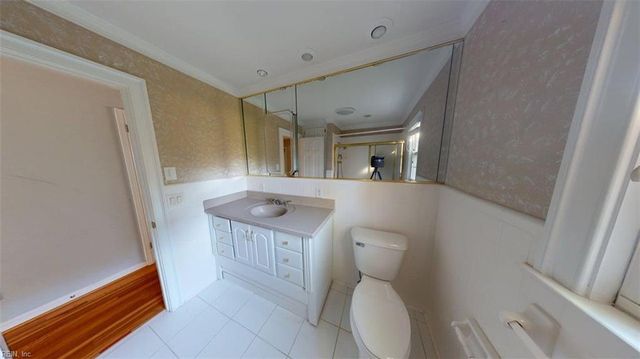 228 Falcon DR, Newport News, VA 23606