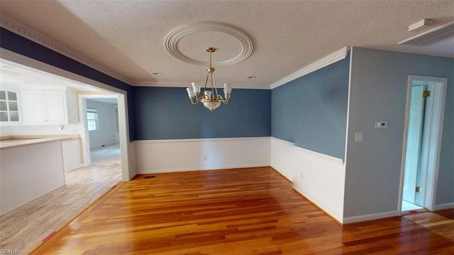 228 Falcon DR, Newport News, VA 23606