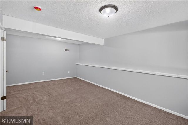 3454 Indiana Avenue N, Robbinsdale, MN 55422