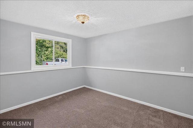 3454 Indiana Avenue N, Robbinsdale, MN 55422