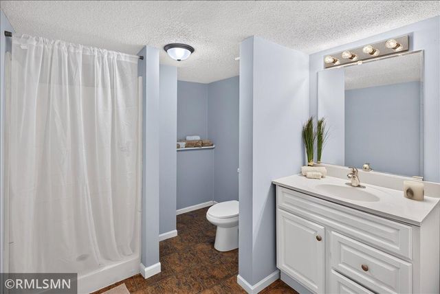 3454 Indiana Avenue N, Robbinsdale, MN 55422
