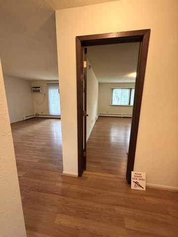 7414 W 22nd Street 306, Saint Louis Park, MN 55426