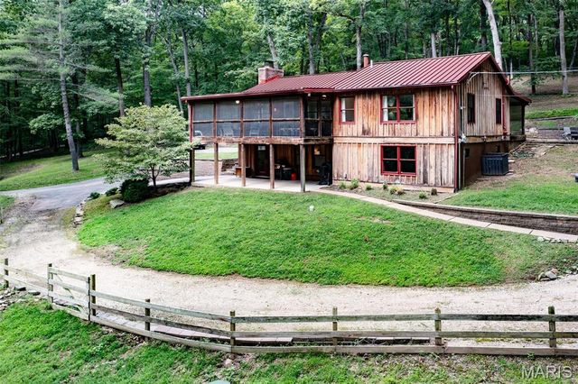 750 Wild Horse Valley Road, Wildwood, MO 63005