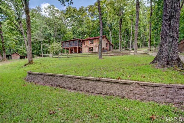 750 Wild Horse Valley Road, Wildwood, MO 63005