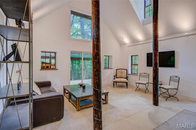 750 Wild Horse Valley Road, Wildwood, MO 63005