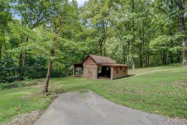 750 Wild Horse Valley Road, Wildwood, MO 63005