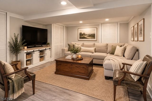 17 Ralph Pl, Morristown Town, NJ 07960