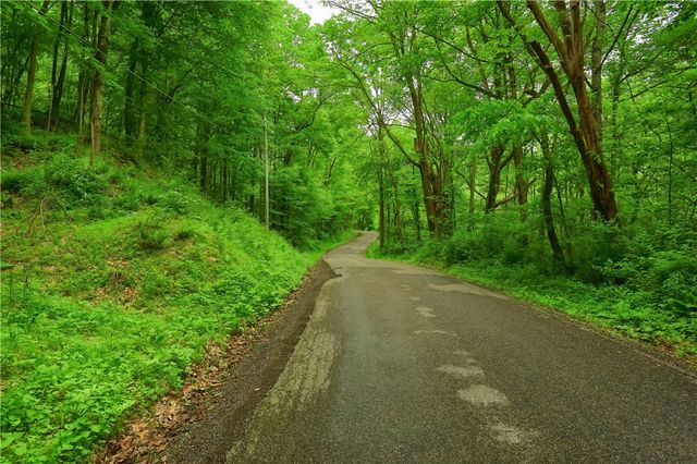 218 Collins Rd, North Sewickley Twp, PA 16117