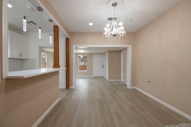 1411 McKinley, San Antonio, TX 78210