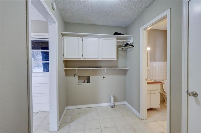 2002 N Michigan Street, Pittsburg, KS 66762