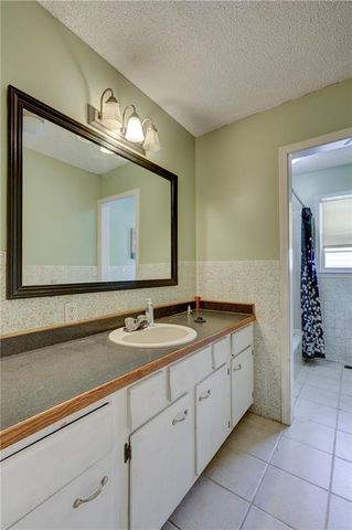 2002 N Michigan Street, Pittsburg, KS 66762