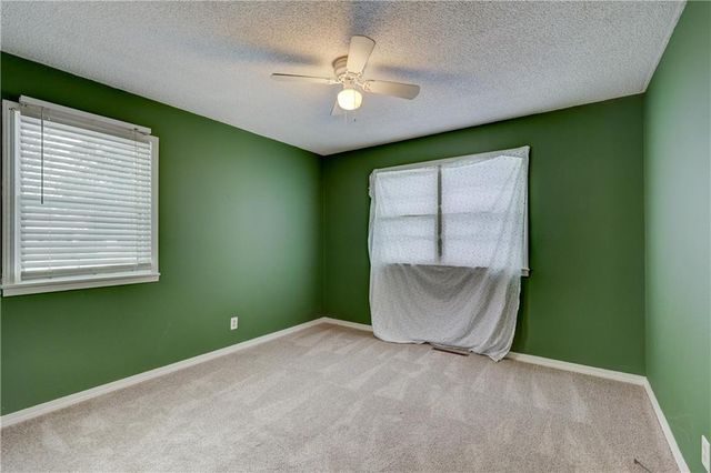 2002 N Michigan Street, Pittsburg, KS 66762