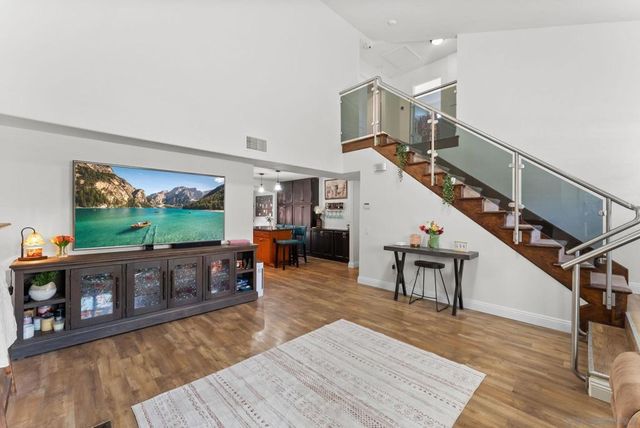 10253 Paseo Park, Lakeside, CA 92040