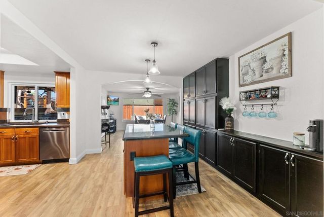 10253 Paseo Park, Lakeside, CA 92040