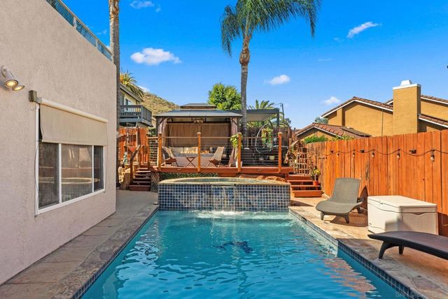 10253 Paseo Park, Lakeside, CA 92040