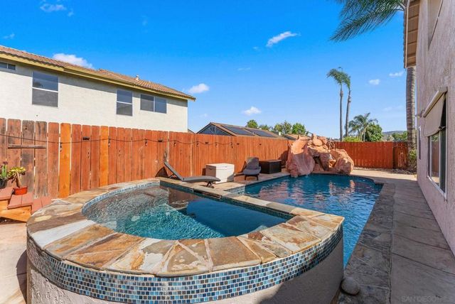 10253 Paseo Park, Lakeside, CA 92040