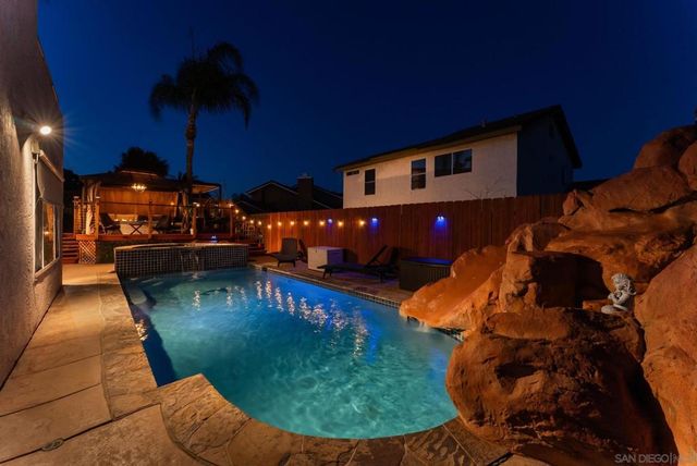 10253 Paseo Park, Lakeside, CA 92040