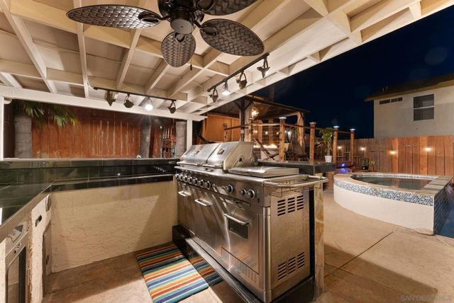10253 Paseo Park, Lakeside, CA 92040