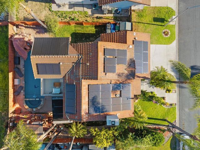 10253 Paseo Park, Lakeside, CA 92040