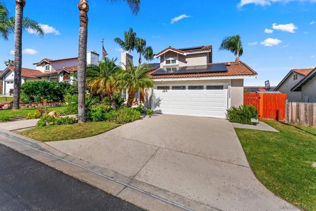 10253 Paseo Park, Lakeside, CA 92040
