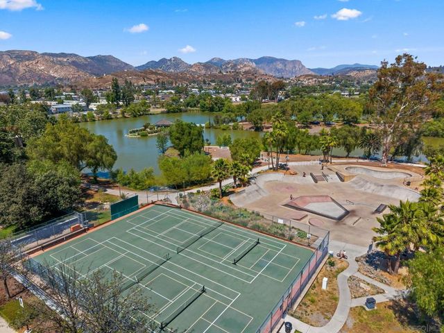 10253 Paseo Park, Lakeside, CA 92040