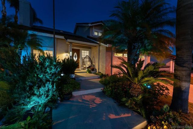 10253 Paseo Park, Lakeside, CA 92040
